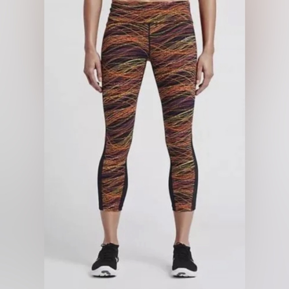 - Nike Dri Fit Power Print Capri Leggings Nike NWOT
